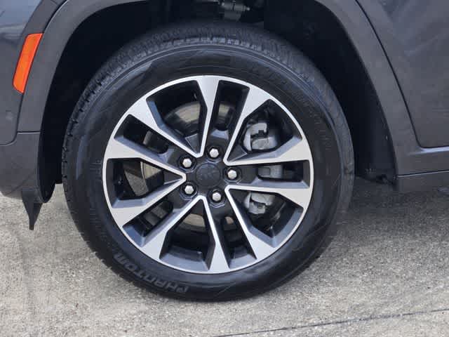 Thumbnail: 2022 Jeep Grand Cherokee L - 7