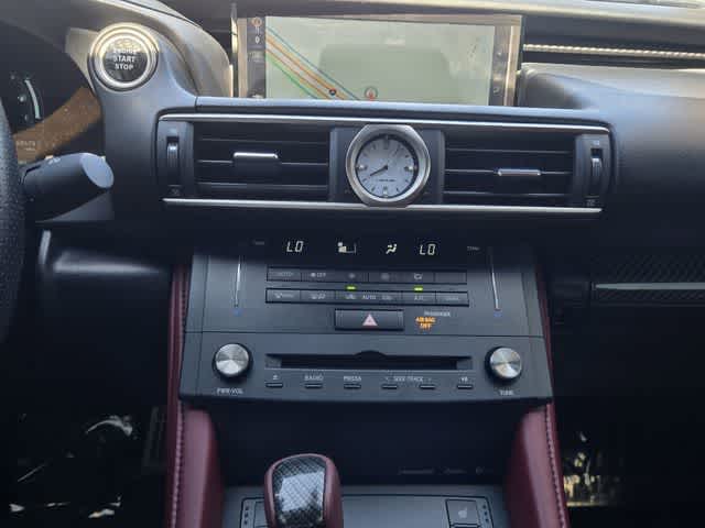 Thumbnail: 2018 Lexus RC - 16