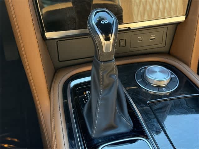 Thumbnail: 2024 INFINITI QX80 - 19