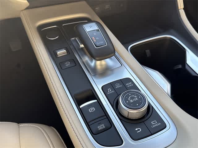 Thumbnail: 2023 INFINITI QX60 - 20