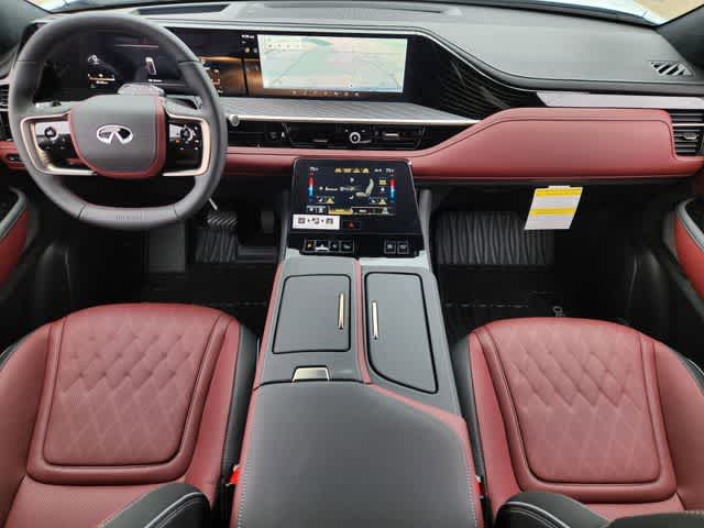 Thumbnail: 2026 INFINITI QX80 - 10