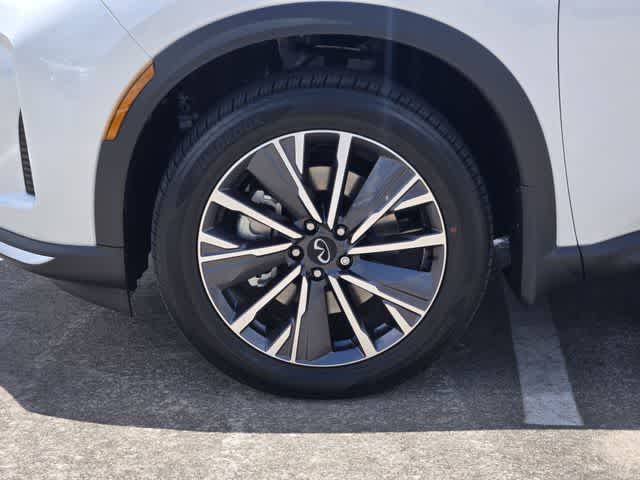Thumbnail: 2027 INFINITI QX60 - 7