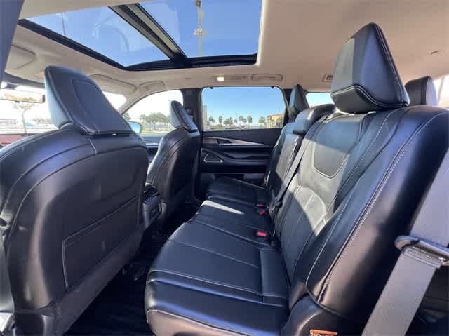 2025 INFINITI QX60 Luxe 17
