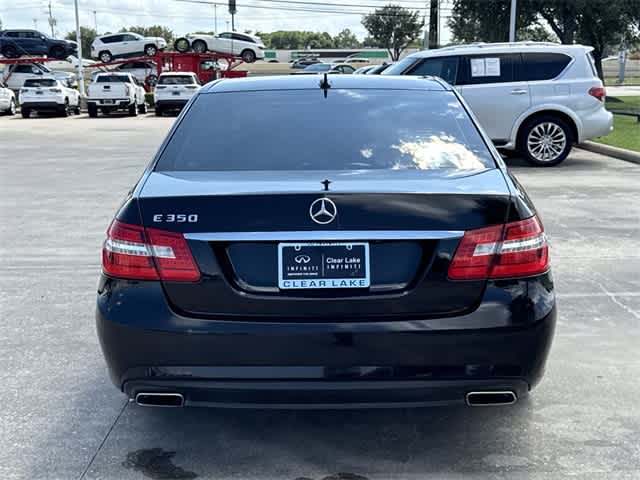 Thumbnail: 2010 Mercedes-Benz E-Class - 4