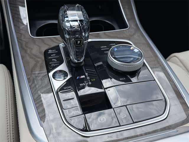 Thumbnail: 2020 BMW X5 - 19