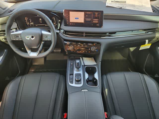 Thumbnail: 2026 INFINITI QX60 - 10