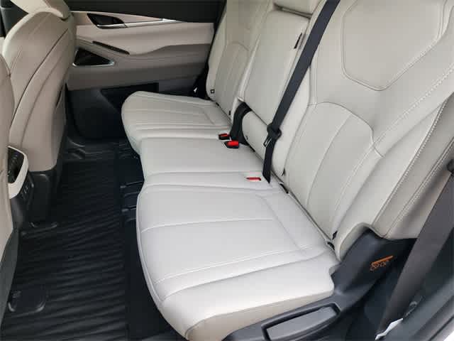 Thumbnail: 2026 INFINITI QX60 - 13