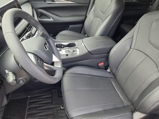 Thumbnail: 2027 INFINITI QX60 - 11
