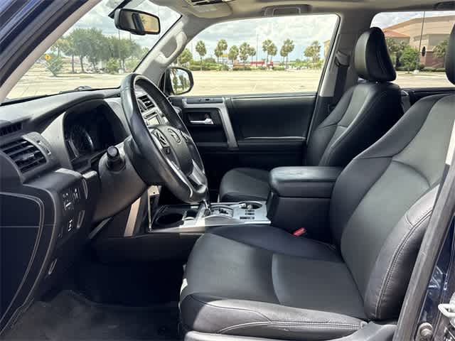 Thumbnail: 2014 Toyota 4Runner - 11