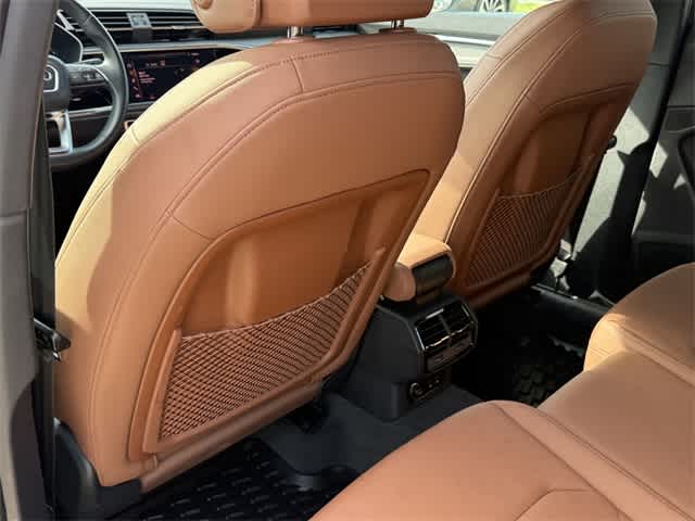 Thumbnail: 2021 Audi Q3 - 14