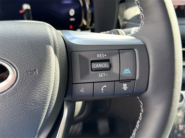 Thumbnail: 2026 INFINITI QX60 - 23