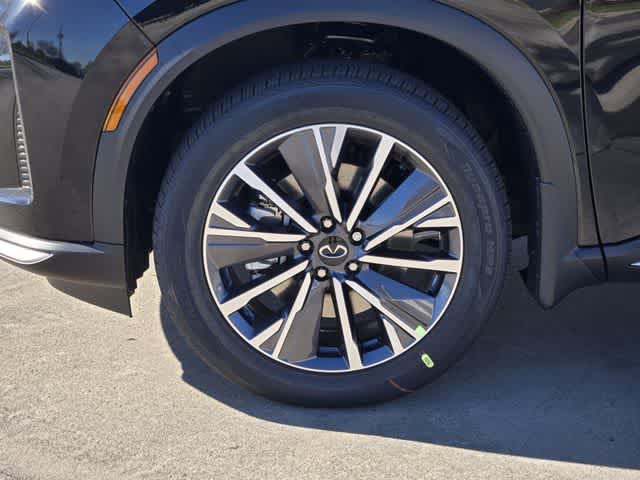 Thumbnail: 2026 INFINITI QX60 - 8