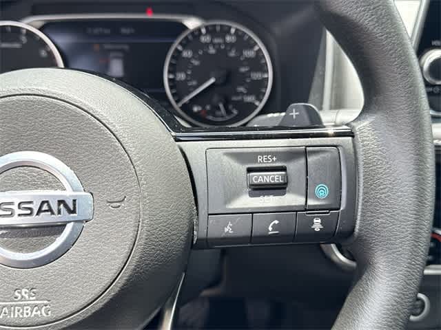 2021 Nissan Rogue SV 24