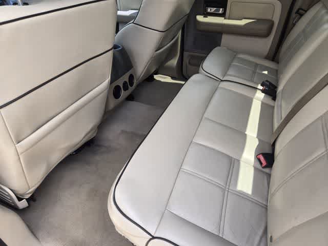 Thumbnail: 2008 Lincoln Mark LT - 12