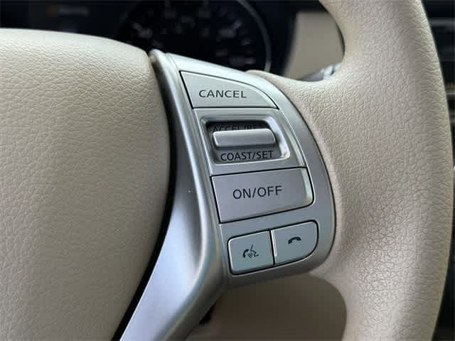 Thumbnail: 2014 Nissan Rogue - 21