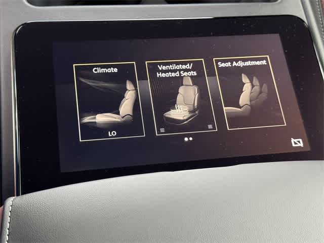 Thumbnail: 2026 INFINITI QX80 - 22