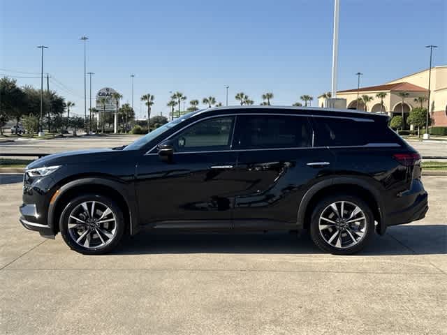 Thumbnail: 2023 INFINITI QX60 - 2