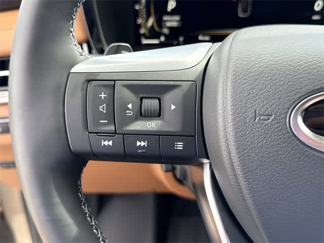 Thumbnail: 2026 INFINITI QX60 - 22