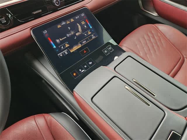 Thumbnail: 2025 INFINITI QX80 - 17