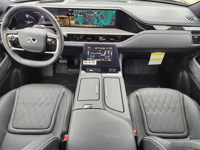 Thumbnail: 2026 INFINITI QX80 - 10