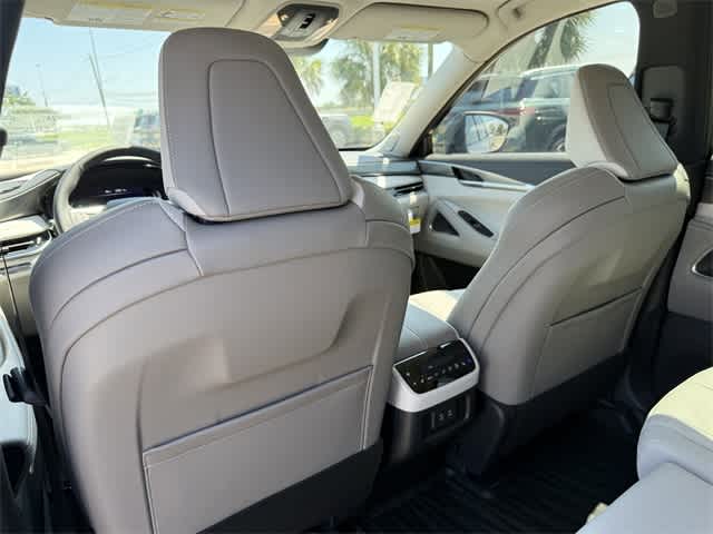 Thumbnail: 2026 INFINITI QX60 - 16