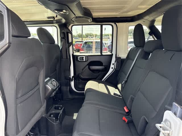 Thumbnail: 2020 Jeep Wrangler - 9
