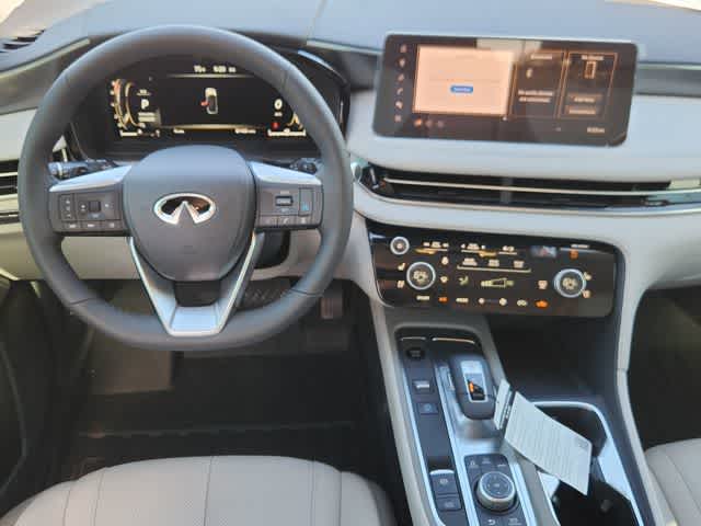 Thumbnail: 2026 INFINITI QX60 - 16