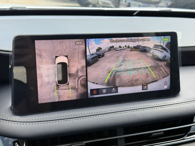 Thumbnail: 2026 INFINITI QX60 - 26