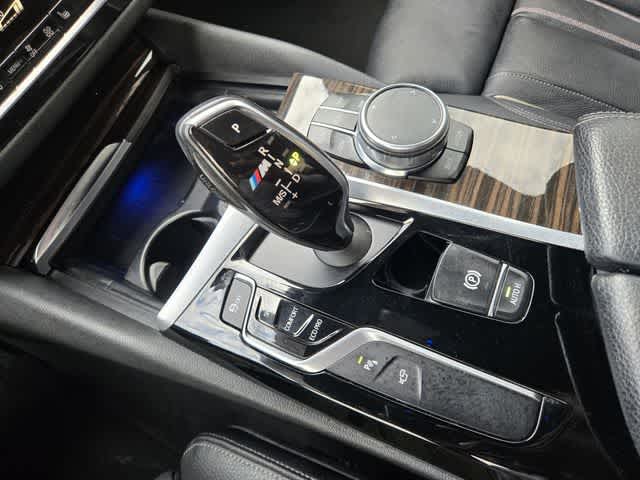 Thumbnail: 2017 BMW 5 Series - 17