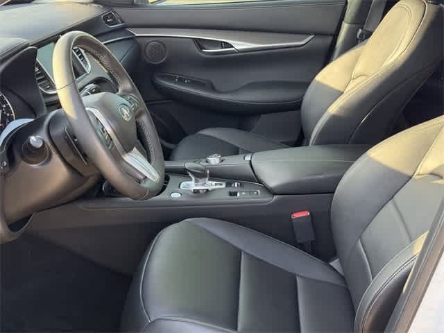 Thumbnail: 2022 INFINITI QX50 - 12