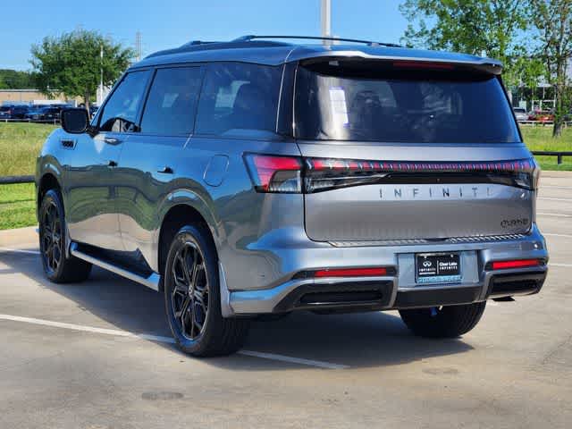 Thumbnail: 2026 INFINITI QX80 - 4