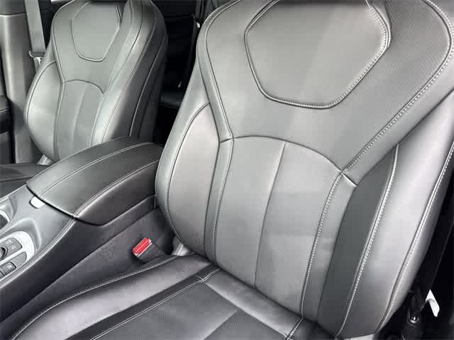 Thumbnail: 2026 INFINITI QX60 - 12