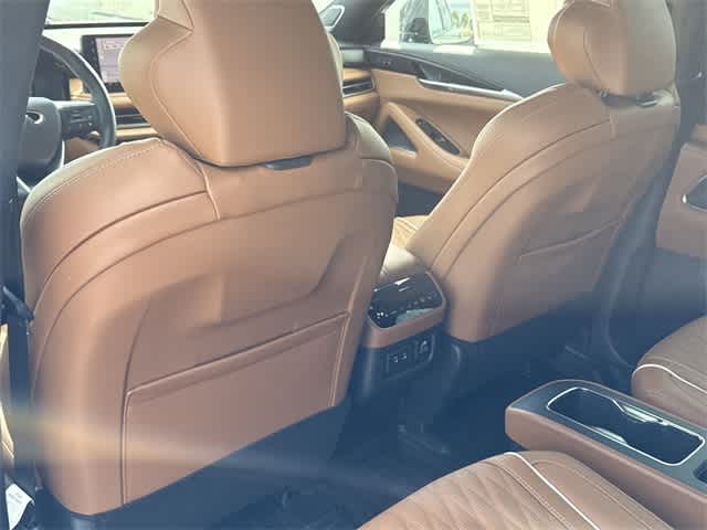 Thumbnail: 2026 INFINITI QX60 - 15