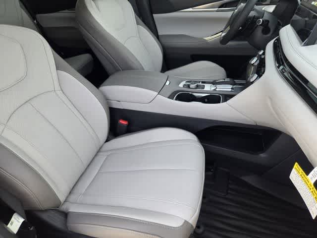 Thumbnail: 2026 INFINITI QX60 - 14