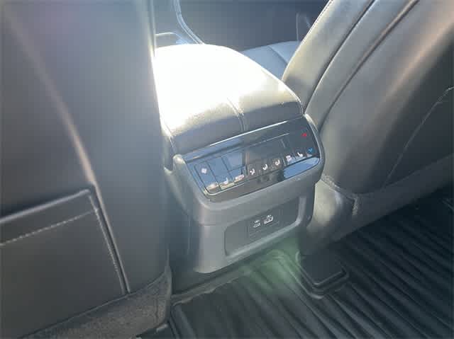 2025 INFINITI QX60 Luxe 18