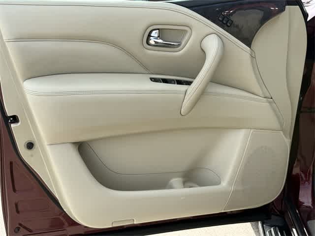 Thumbnail: 2022 INFINITI QX80 - 8