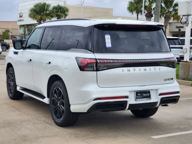 Thumbnail: 2026 INFINITI QX80 - 4