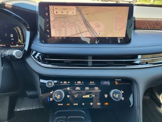 Thumbnail: 2026 INFINITI QX60 - 16