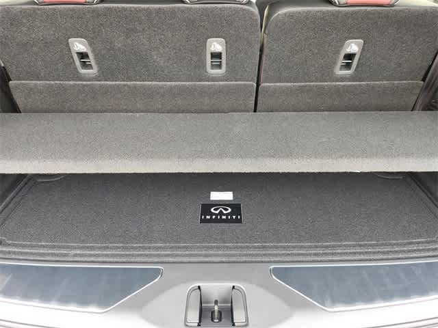 Thumbnail: 2026 INFINITI QX80 - 19