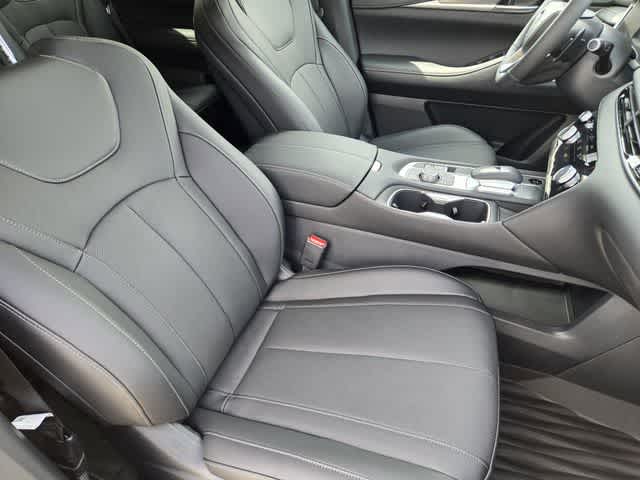 Thumbnail: 2026 INFINITI QX60 - 14