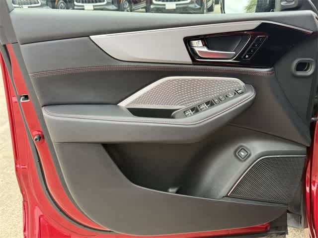 Thumbnail: 2022 Acura MDX - 6