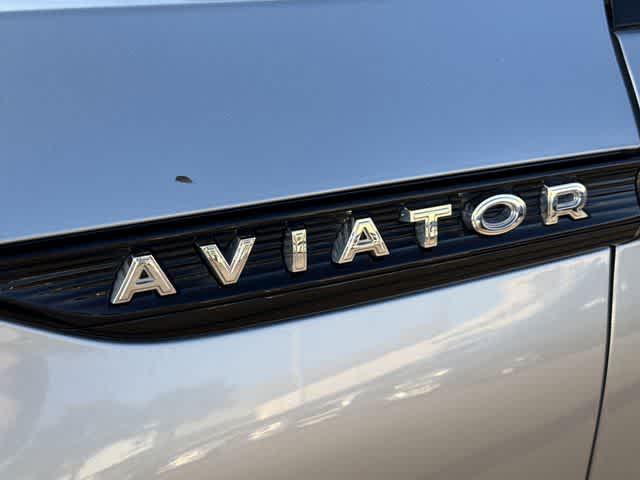 Thumbnail: 2023 Lincoln Aviator - 5