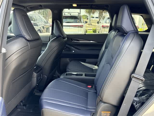 Thumbnail: 2026 INFINITI QX60 - 14