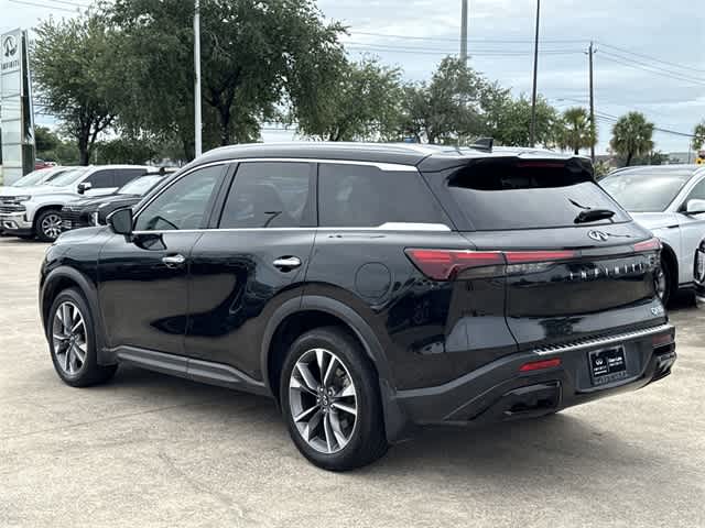 2023 INFINITI QX60 Luxe 3