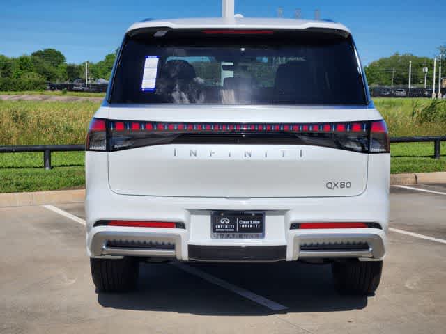 Thumbnail: 2026 INFINITI QX80 - 5