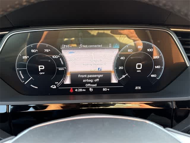 Thumbnail: 2019 Audi e-tron - 20