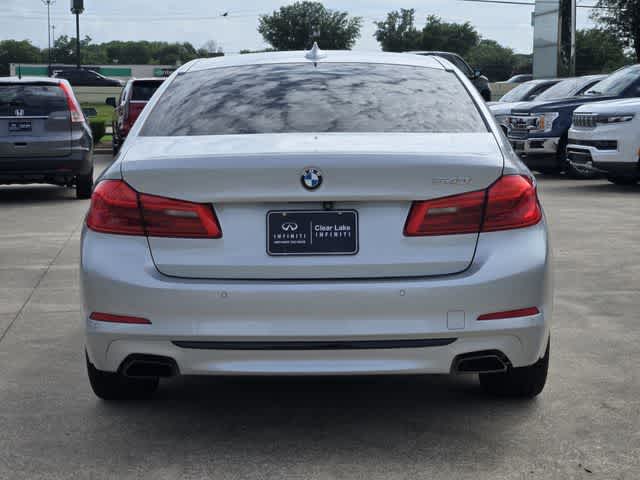 Thumbnail: 2017 BMW 5 Series - 5