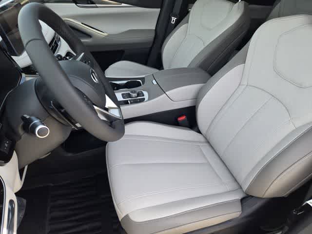 Thumbnail: 2026 INFINITI QX60 - 11