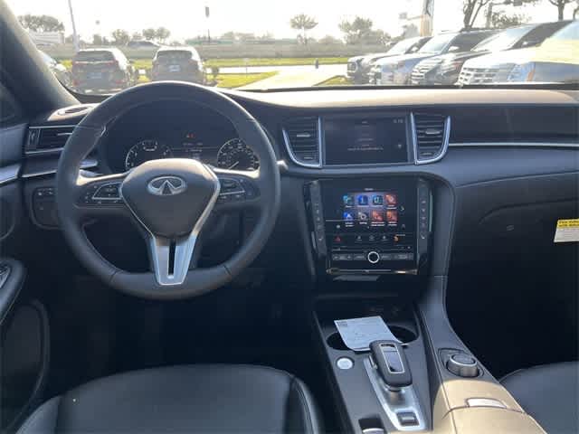 Thumbnail: 2025 INFINITI QX55 - 11