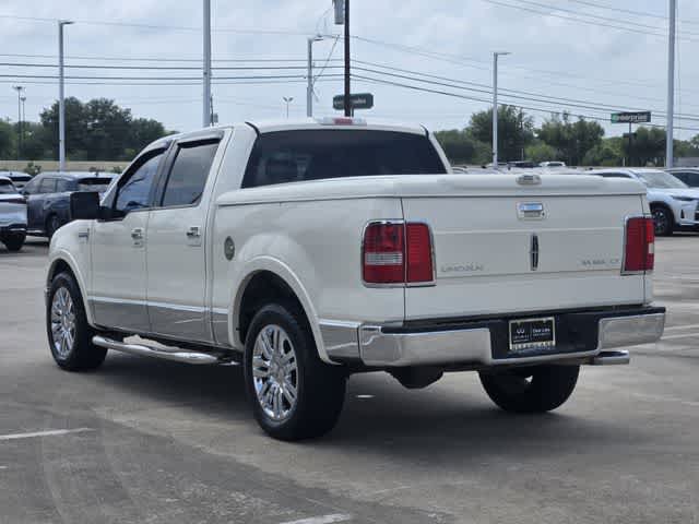 Thumbnail: 2008 Lincoln Mark LT - 4